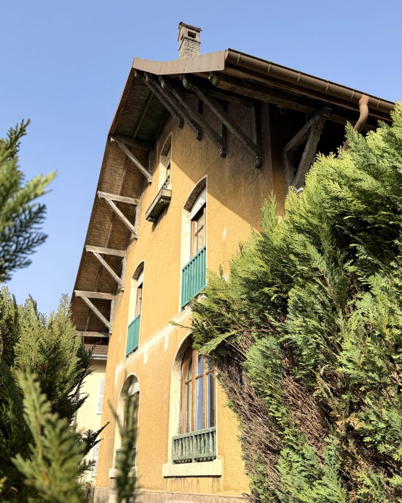 facade