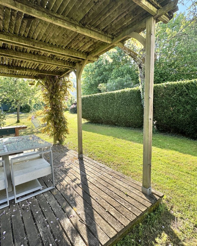 pergola